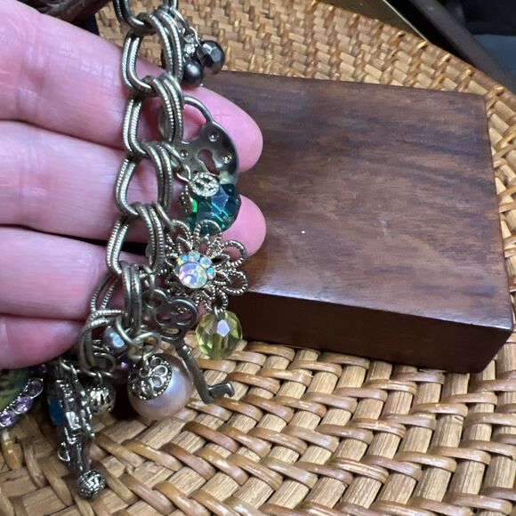 Chunky Charm Necklace - Brushed Gold Effect , Lobster Clasp 18” W/ 3” Extender - Picture 4 of 6